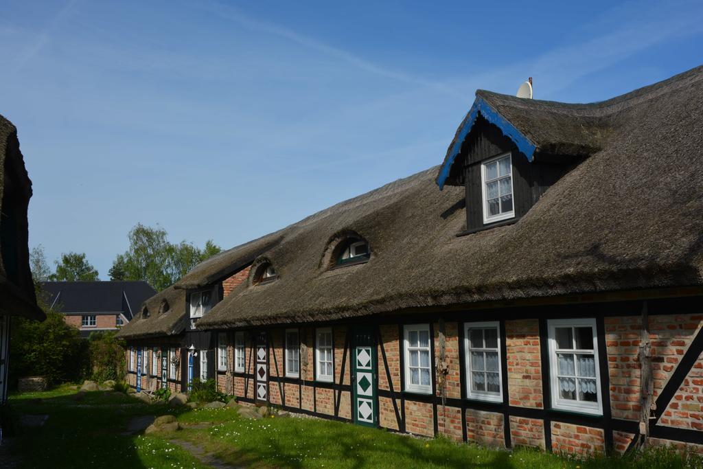 Reethaeuser Auf Ruegen Middelhagen Exterior photo
